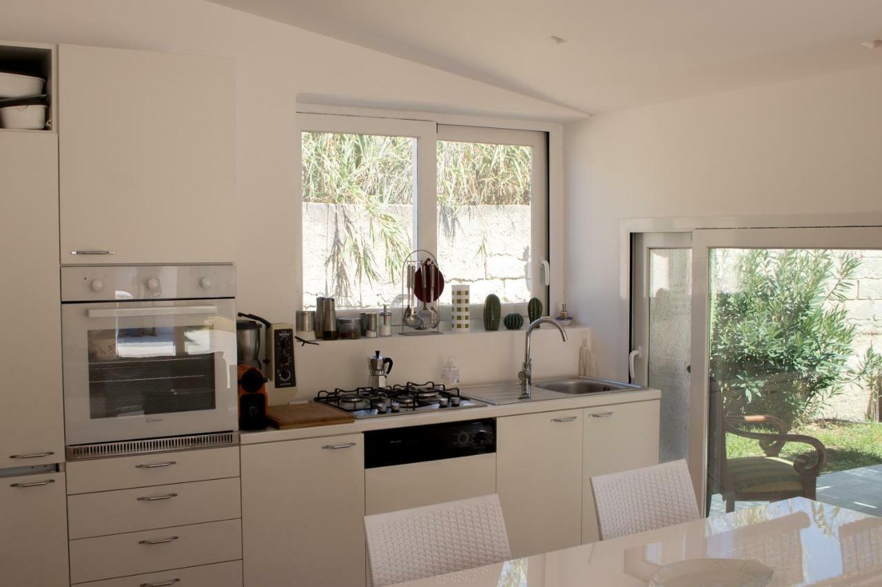 Mare Villa